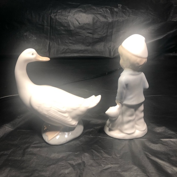 Lladro duck figure & Boy with Teddy bear M. Rupert fine porcelain 5” EUC - Picture 2 of 8